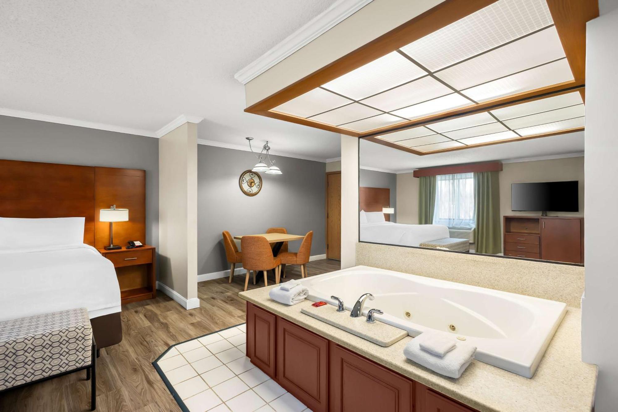 Best Western Fremont Angola I-80 90 Toll Road Esterno foto