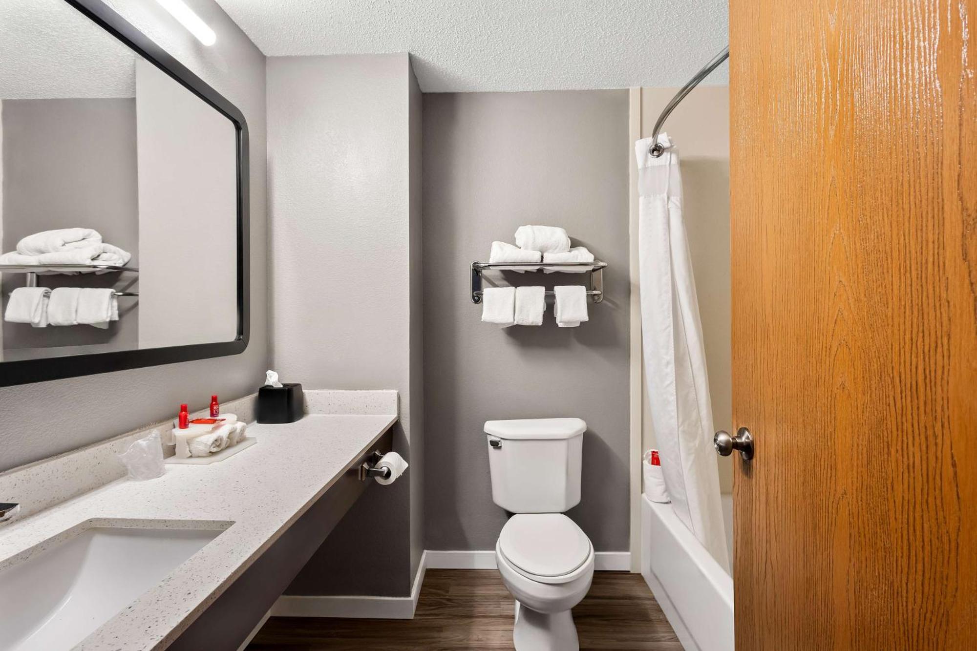 Best Western Fremont Angola I-80 90 Toll Road Esterno foto